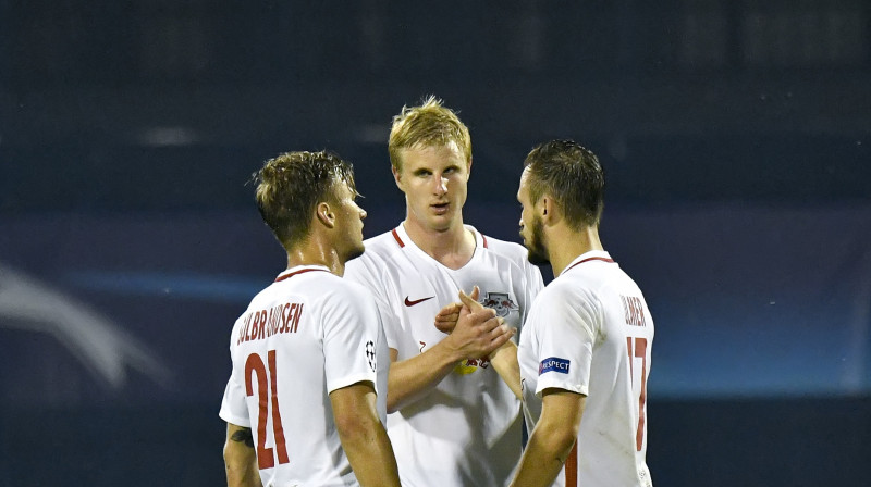 ''Red Bull'' futbolisti Zagrebā
Foto: AFP/Scanpix