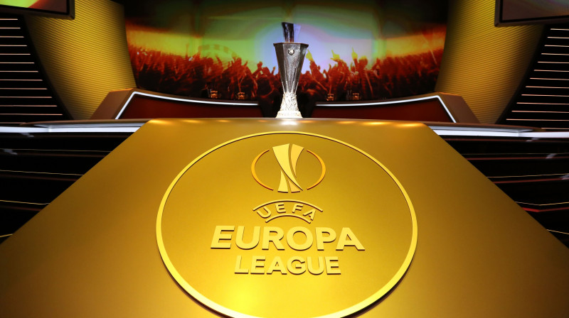 UEFA Eiropas līgas trofeja
Foto: AFP/Scanpix