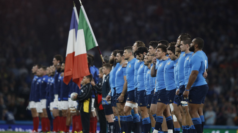 Itālijas izlase pirms 2015. gada Pasaules kausa spēles pret Franciju.
Foto: AFP/Scanpix