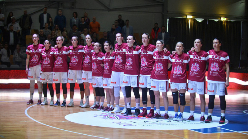 Latvijas sieviešu basketbola valstsvienība 2017. gada 18. maijā
Foto: Ādolfs Mārtiņš Krauklis, f64