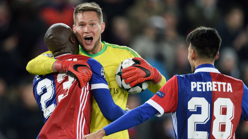 "Basel" futbolisti svin uzvaru pār Mančestras "United"
Foto: Fabrice Coffrini/AFP/Scanpix