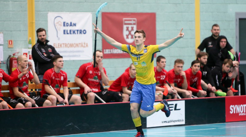 Vārtus guvis stalbietis Edgars Puriņš
Foto: Ritvars Raits, floorball.lv