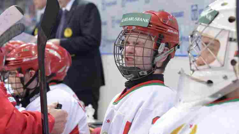 Baltkrievijas U18 izlase bija ļoti tuvu, lai atņemtu punktus Zviedrijai
Foto: Steve Kingsman/HHOF-IIHF Images