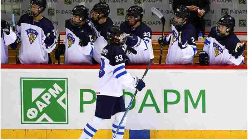 Somijas U18 izlase pasaules čempionātā turpina perfekti - trīs uzvaras trīs mačos
Foto: Andrea Cardin/HHOF-IIHF Images)