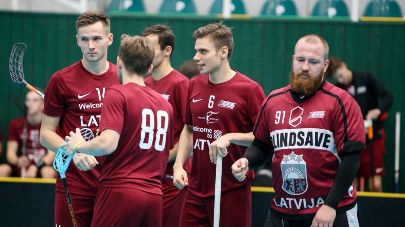 Latvijas vīriešu izlase florbolā. Foto: Ritvars Raits, floorball.lv