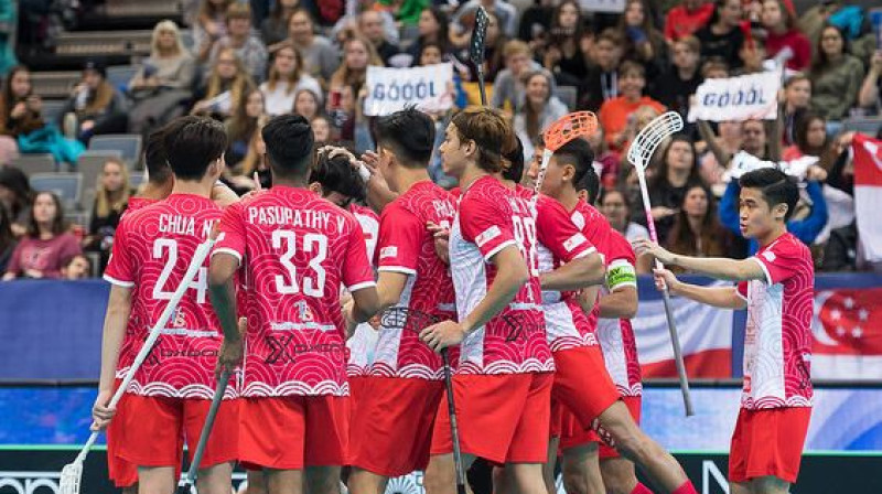 Singapūras izlases uzvarā pār Japānu noraudzījās vairāk kā 6300 līdzjutēju
Foto: IFF Floorball