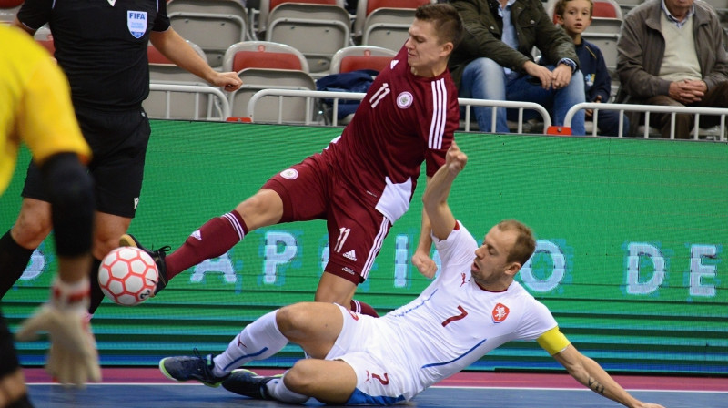 Jurijs Halimons mačā pret čehiem / Foto: Futsal Česka