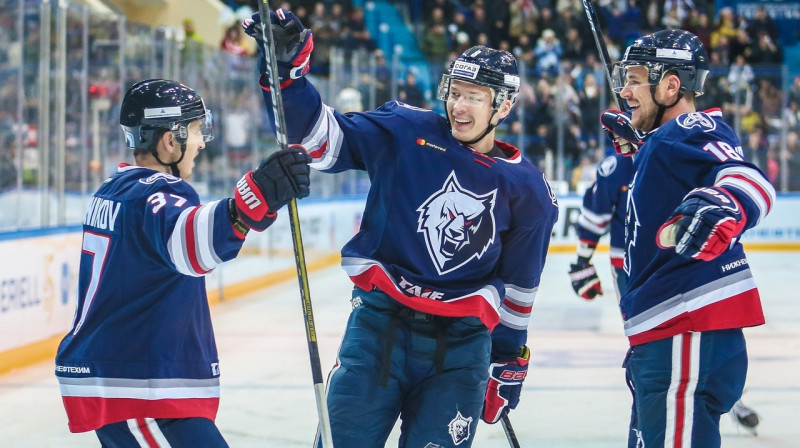 Ņižņekamskas "Neftekhimik" hokejisti. Foto: hcnh.ru