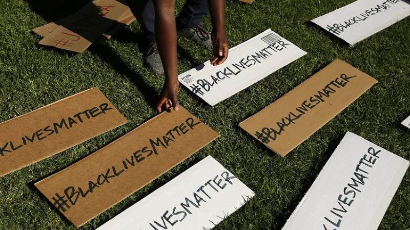 Politiskā organizācija "Black lives matter" tika izveidota 2013. gadā pēc pusaudža Treivona Mārtina nogalināšanas. Foto: AP/Scanpix