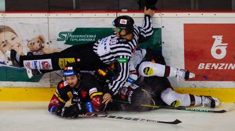 Uvis Balinskis (#8). Foto: Jan Beneš / hcsparta.cz