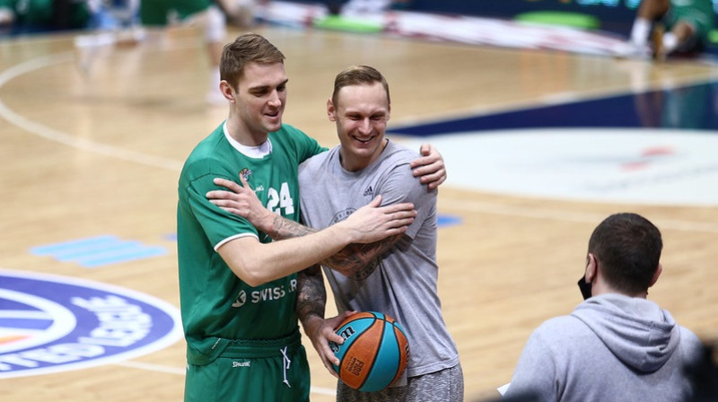 Rolands Freimanis un Jānis Timma 2021. gada 28. februārī. Foto: VTB League