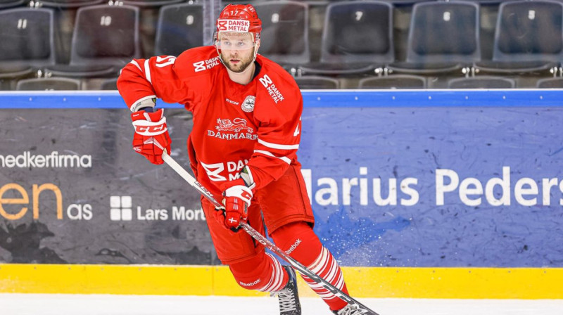 Dānijas hokeja izlases uzbrucējs Niklass Jensens. Foto: Ishockeylandsholdene