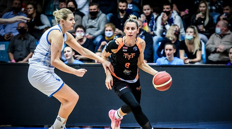 Gunta Baško 2021. gada 1. decembrī Seksardā. Foto: EuroLeague Women