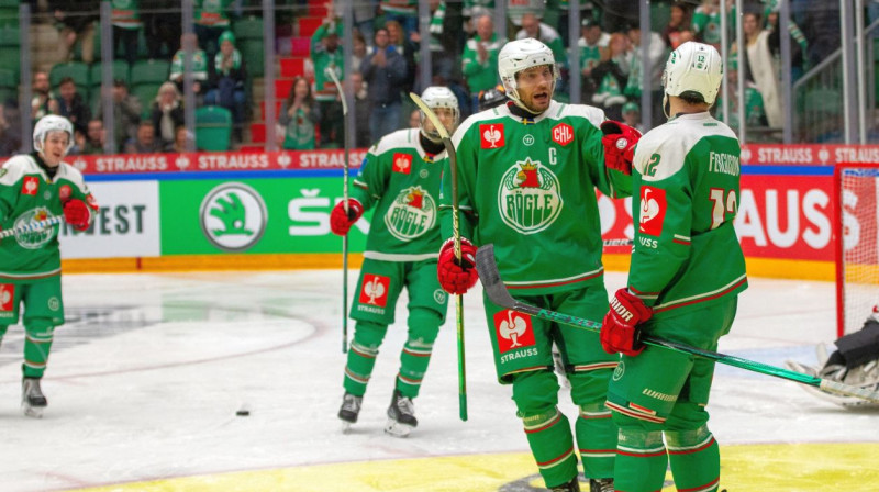 Engelholmas "Rögle" hokejisti svin vārtu guvumu. Foto: Champions Hockey League