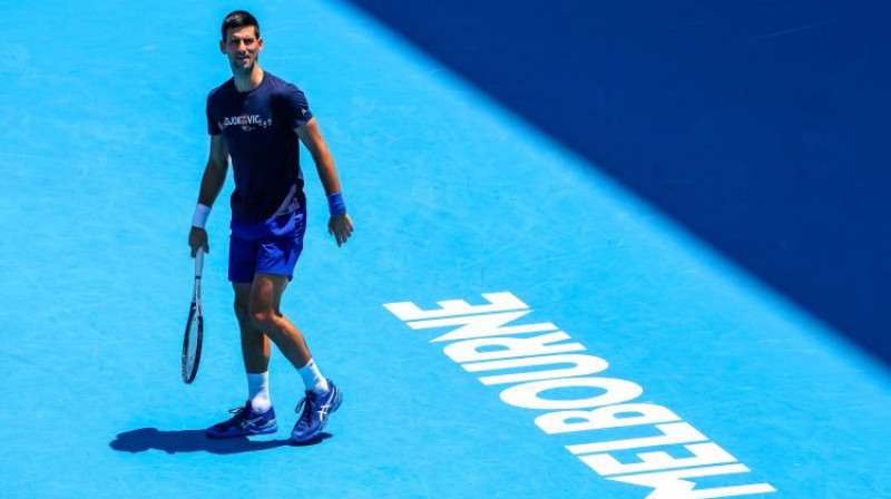 Novaks Džokovičs pirmajā treniņā Austrālijā. Foto: Zumapress/Scanpix