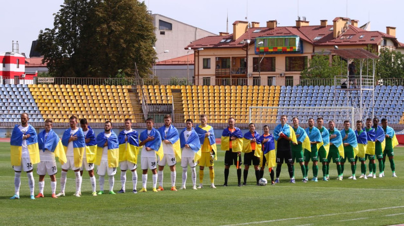 Luhanskas "Zorya" un Poltavas "Vorskla" komandas Užhorodā. Foto: zarya-lugansk.com
