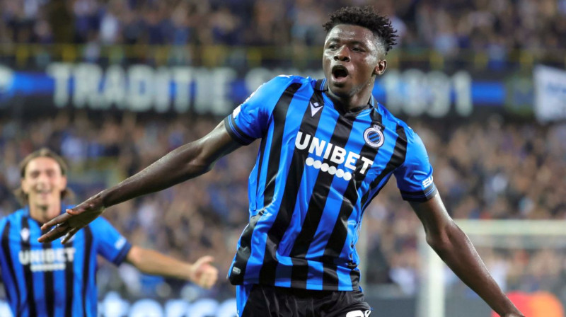 "Club Brugge" vārtu guvējs Abakārs Silla. Foto: Olivier Matthys/AP/Scanpix