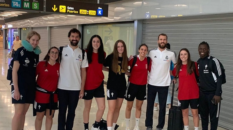 Luīze Sila, Serhio Jujs un Serhio Rodrigess. Foto: Celta Baloncesto