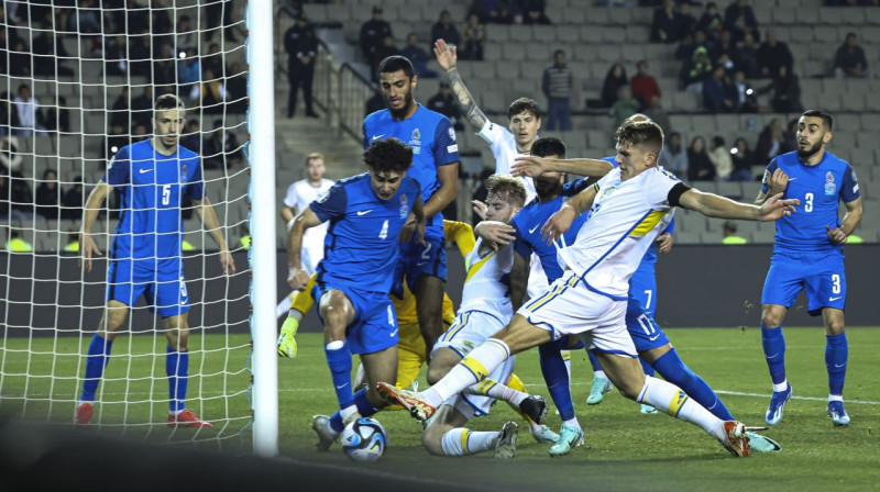 Mirklis no Azerbaidžānas un Zviedrijas valstsvienību cīņas. Foto: Aziz Karimov/AP/Scanpix