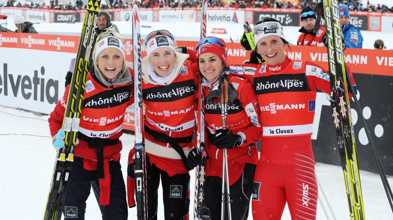Šīs dāmas savulaik nodrošināja ziedu laikus. No kreisās: Juhauga, Steira, Venga, Bjergena. Foto: Eurosport, AFP.