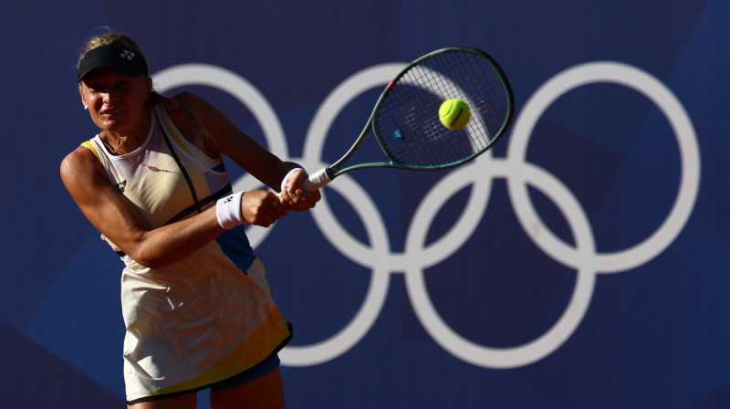 Dajana Jastremska olimpiskajās spēlēs Parīzē. Foto: Reuters/Scanpix