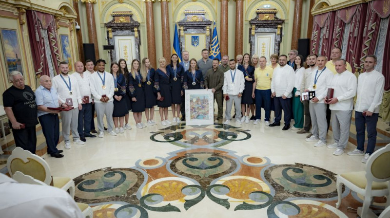 Ukrainas sportistu pieņemšana pie Volodimira Zelenska. Foto: Ukrainas prezidenta kanceleja