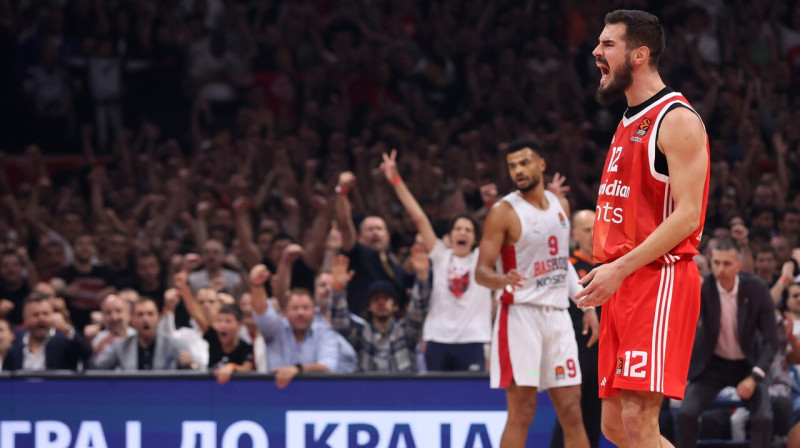 Belgradas "Crvena zvezda" basketbolists Nikola Kaliničs. Foto: Andrej Cukić/EPA/Scanpix