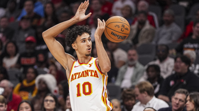 Ar pirmo numuru draftētais Atlantas "Hawks" uzbrucējs Zakarī Risašers. Foto: USA Today Sports/Scanpix