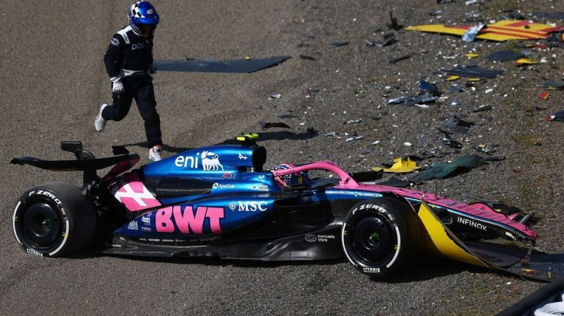 Džeks Dūens pēc avārijas. Foto: Motorsport.com