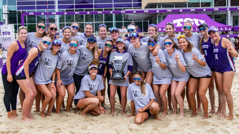 "Big 12" konferences čempiones pludmales volejbolā. Foto: TCU Beach Volleyball