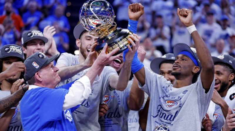 Oklahomsitijas "Thunder" kļūst par Rietumu konferences labāko komandu. Foto: USA Today Sports/Scanpix