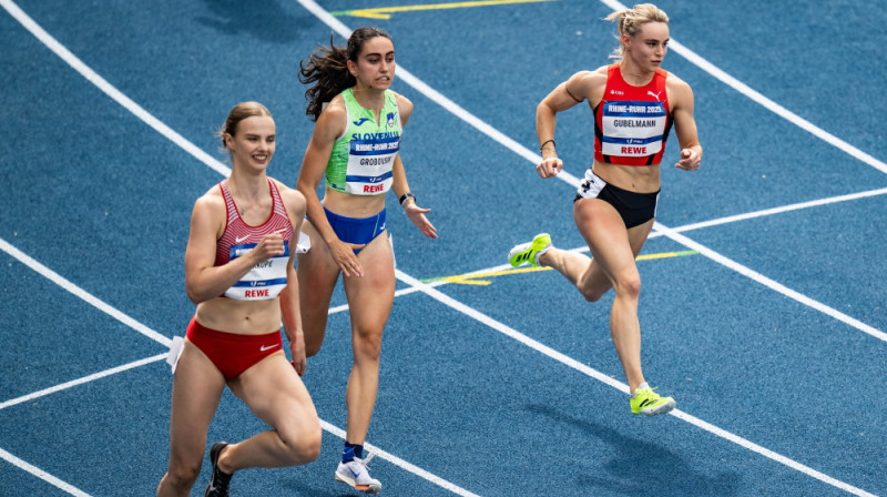 Evelīna Krakope (pa kreisi). Foto: multimedia.rhineruhr2025.com