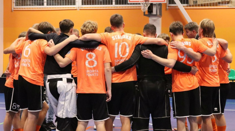 Komanda "FK Irlava/I.S.A.M.". Foto: Aiga Zane Kirmuška