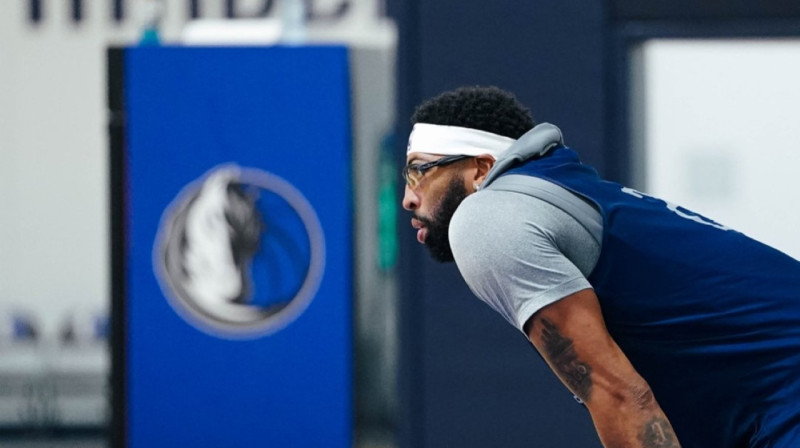 Entonijs Deiviss. foto: Dalasas ''Mavericks''