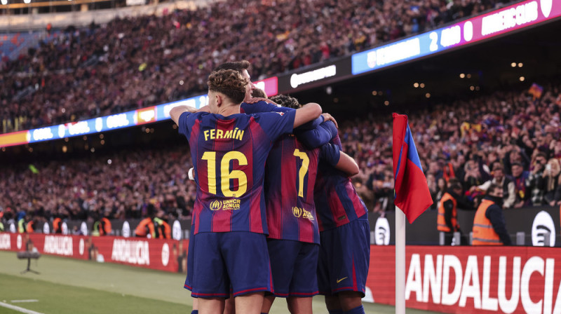 "Barcelona" futbolisti svin gūtos vārtus. Foto: Javier Borrego/AFP7 via ZUMA Press Wire/Scanpix