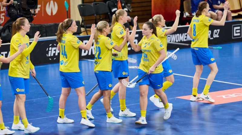 Allaž rezultatīvā Vilma Johansone (#13) tika pie pirmajiem četriem vārtu guvumiem šajā čempionātā, foto: Jiri Uchytil, IFF