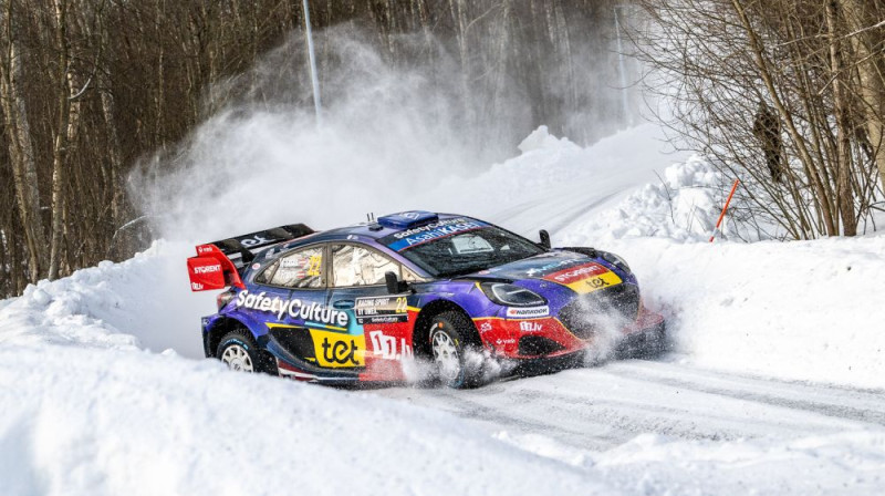 Mārtiņa Seska ekipāža 2025. gada Zviedrijas rallijā. Foto: Honza Fronek