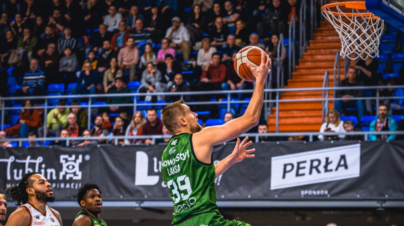 Mārtiņš Laksa uzbrukumā. Foto: Tymek Akslar