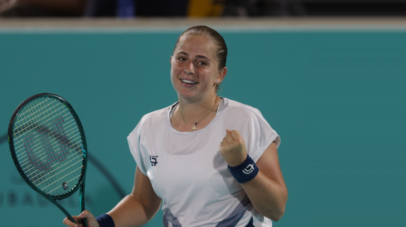 Aļona Ostapenko. Foto: EPA/Scanpix