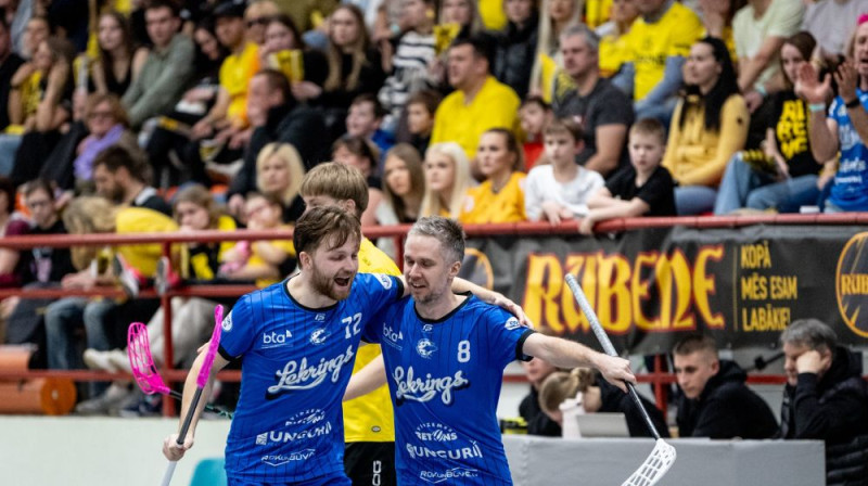 Ar vārtu guvumiem šodien izcēlās gan Olafs Zvīnis, gan Toms Rīsmanis, foto: Jānis Lārmanis, Floorball.lv