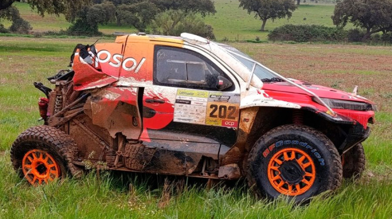 Lategana automašīna pēc avārijas