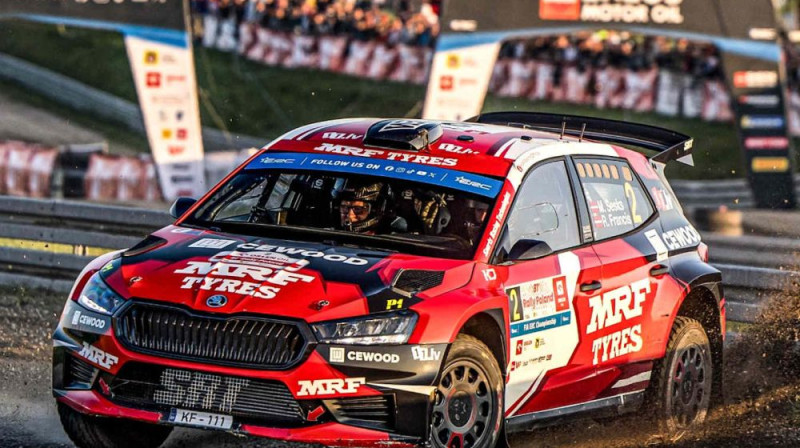 Mārtiņa Seska ekipāža. Foto: FIA ERC