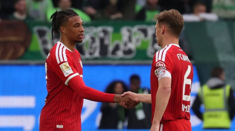 Maikls Olisē un Džošua Kimihs. foto: FC Bayern