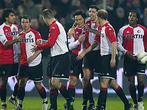 ''Feyenoord'' pieveic ''PSV''