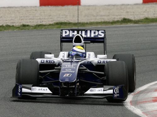 Pirmajos treniņos ātrākais Rosbergs
