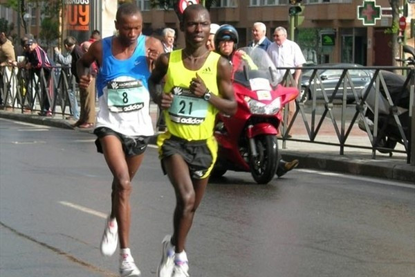 Jasens un Sismaza triumfē Madrides maratonā