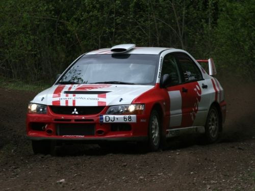 Igaunijas rallijā uz starta izies 110 ekipāžas