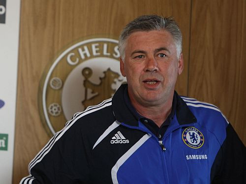''Chelsea'' noņemts aizliegums iegādāties jaunus spēlētājus
