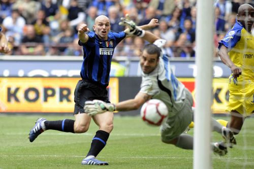 ''Inter'' un ''Roma'' uzvar, čempione tiks noskaidrota pēdējā kārtā