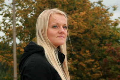 Jautā: Ko dara Karlīne Štāla?